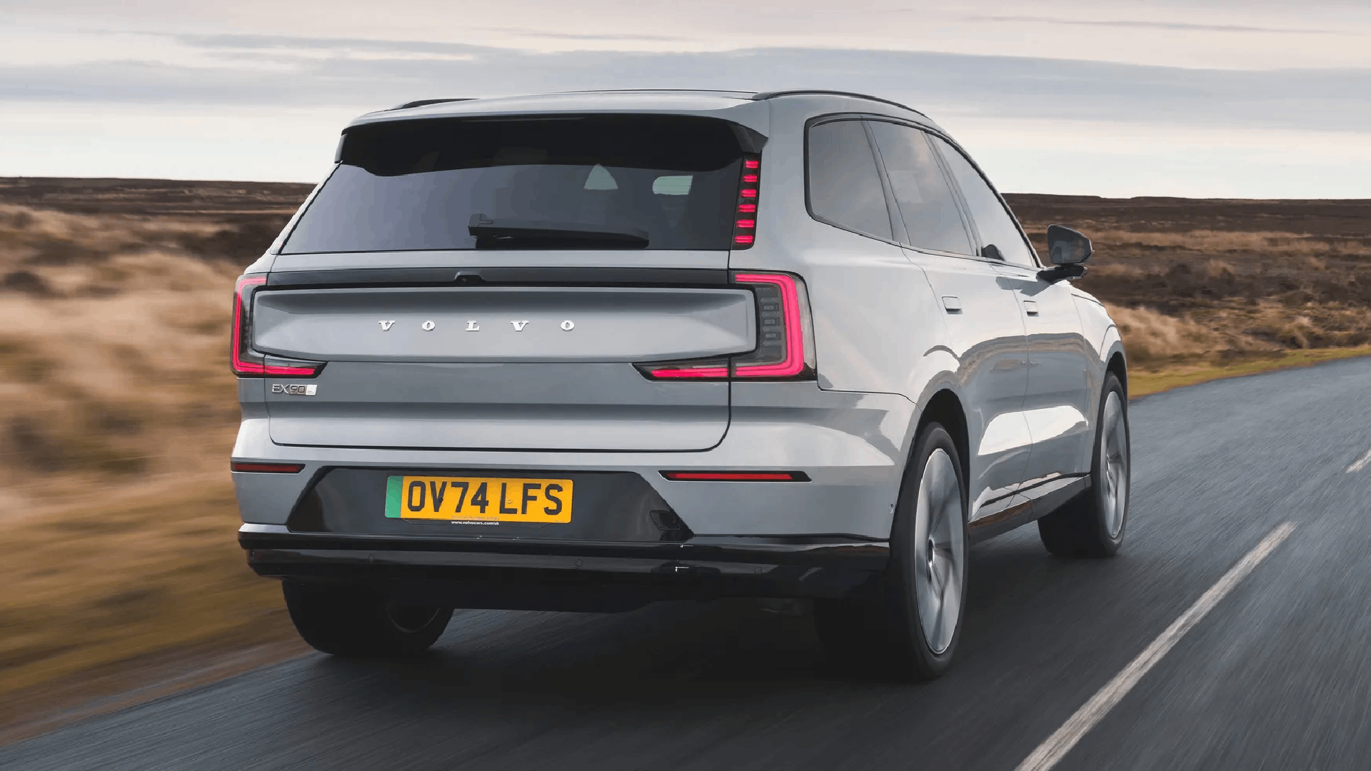 Volvo EX90 review